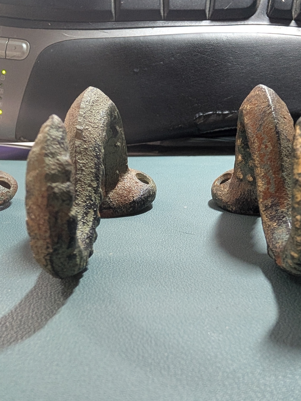 Antique-Style Cast Iron Tentacle Wall Hooks - Patina Brown - Picture 8 of 13